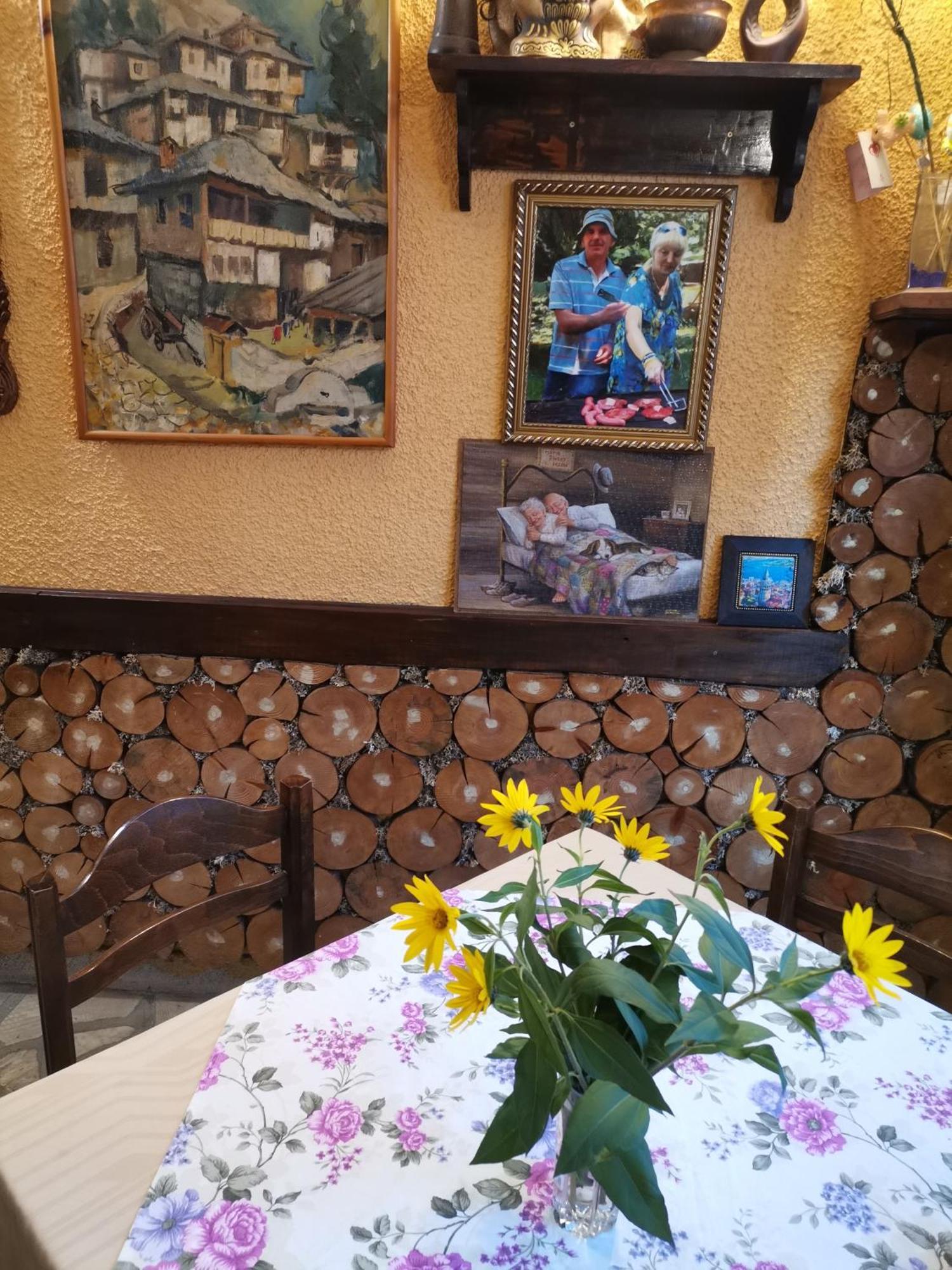 Family Hotel Santo Bansko Ngoại thất bức ảnh